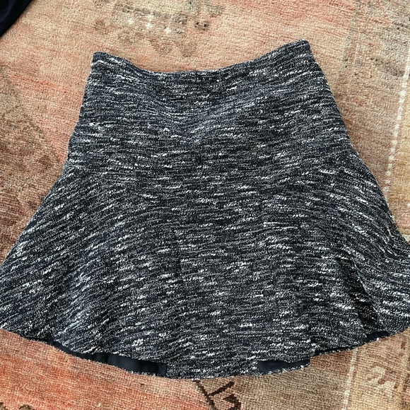 Tweed mini flare skirt - Picture 3 of 3